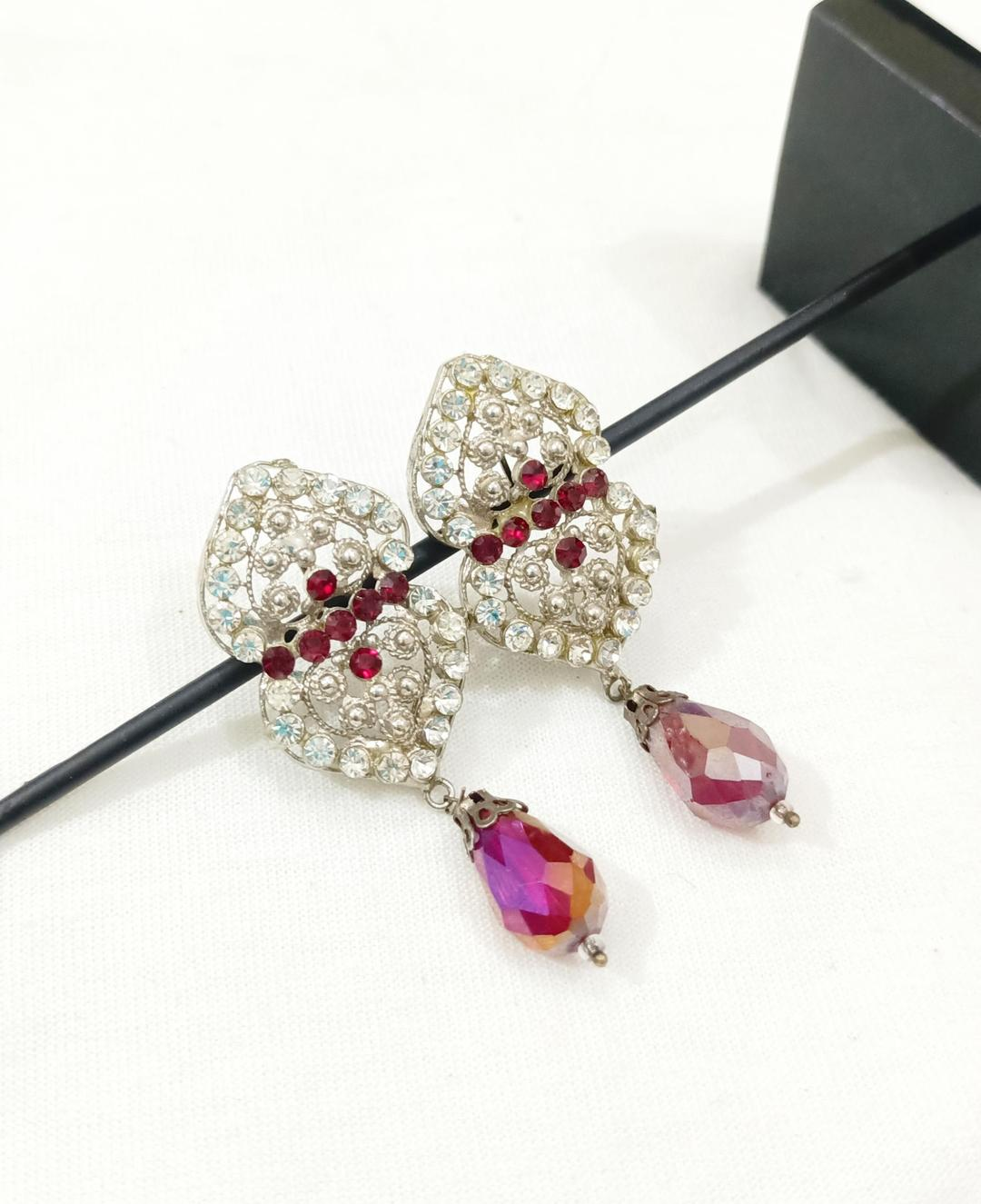 Women Earrings 78